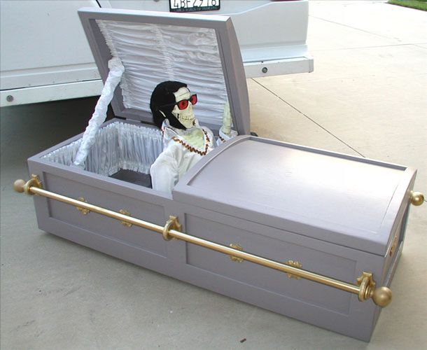 Bondage fiction casket
